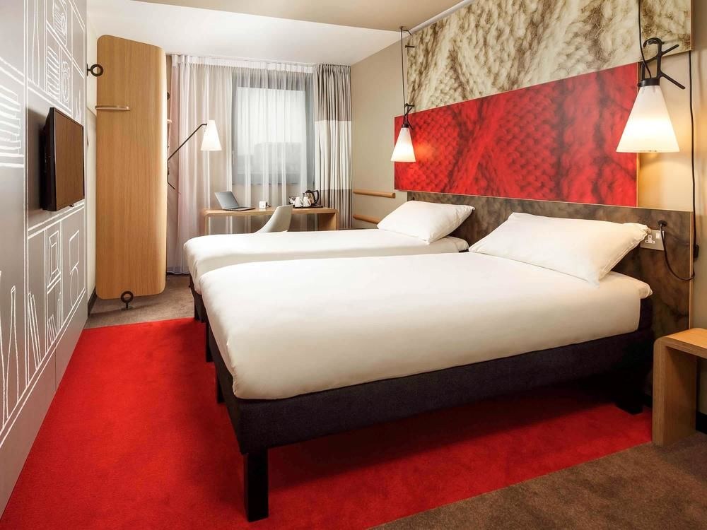 IBIS LONDON EXCEL DOCKLANDS HOTEL photo 1