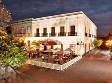 DEL CARMEN CONCEPT HOTEL