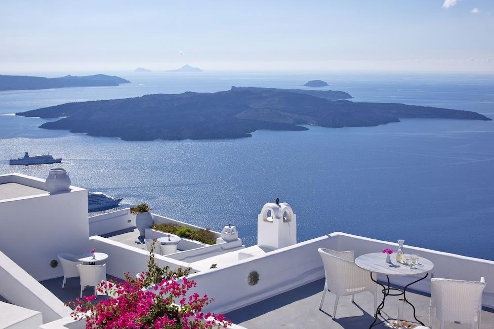 Cliff Side Suites photo 4