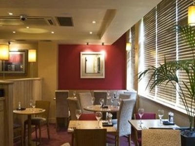Premier Inn Premier Inn Glasgow City - George Square photo 3