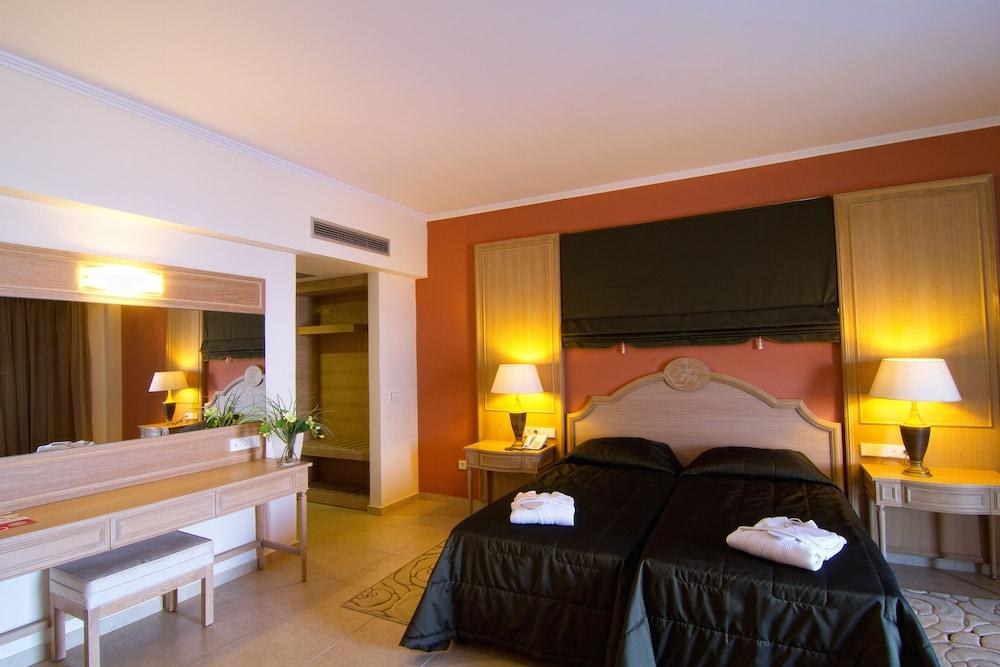 KRESTEN ROYAL EUPHORIA RESORT photo 3