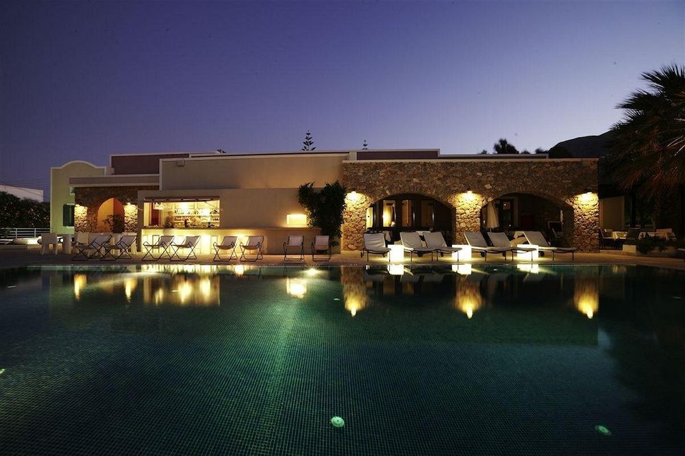 ROSEBAY HOTEL