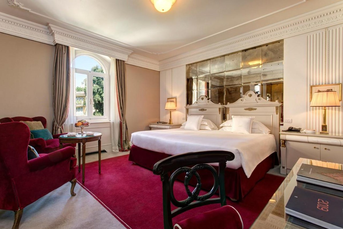 REGENCY HOTEL