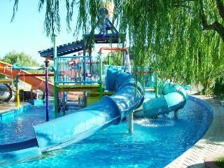 AQUALAND RESORT photo 2
