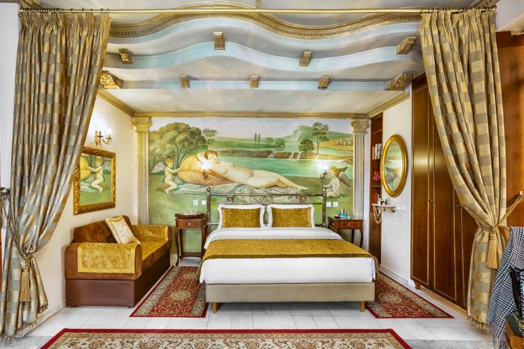IMPERIAL PALACE - CLASSICAL THESSALONIKI