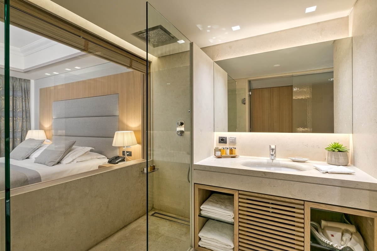 RODOS PARK SUITES & SPA photo 2