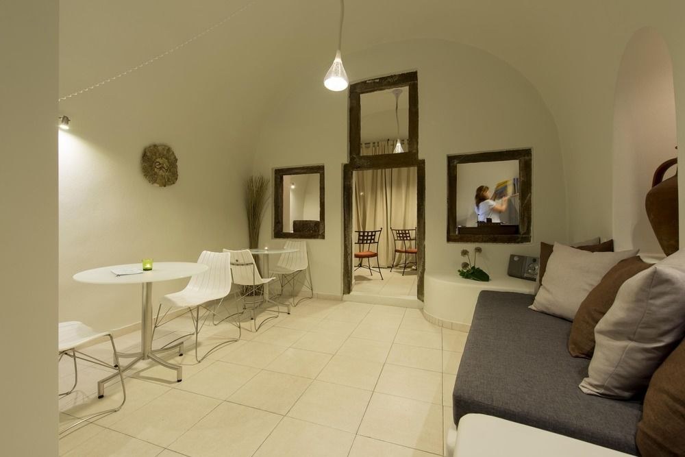 GORGONA VILLAS photo 1