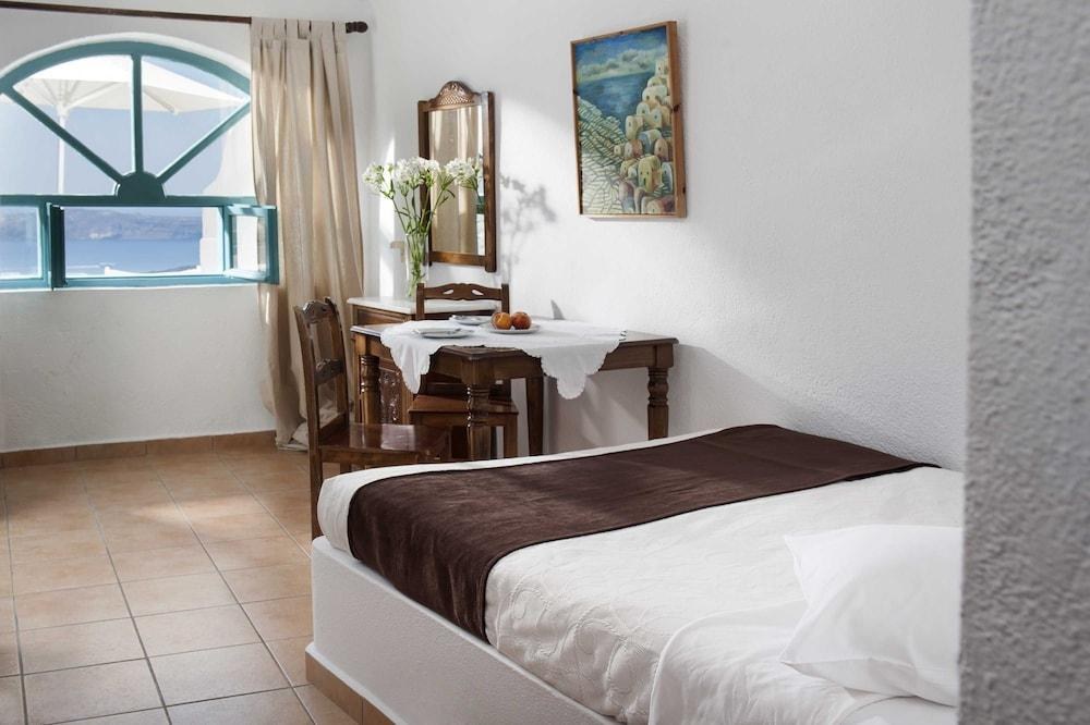 GORGONA VILLAS photo 4