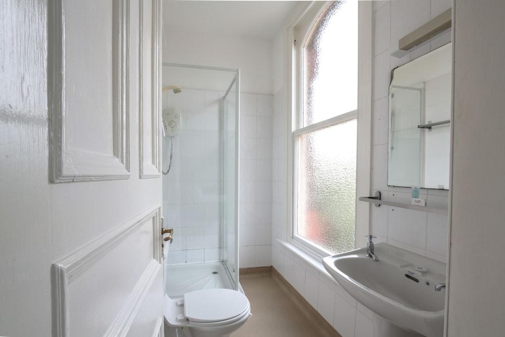 SEFTON PARK HOTEL photo 2