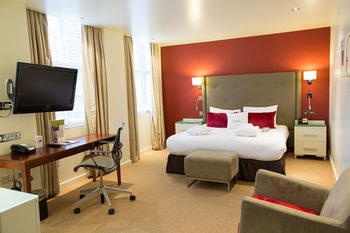 DoubleTree by Hilton London - West End