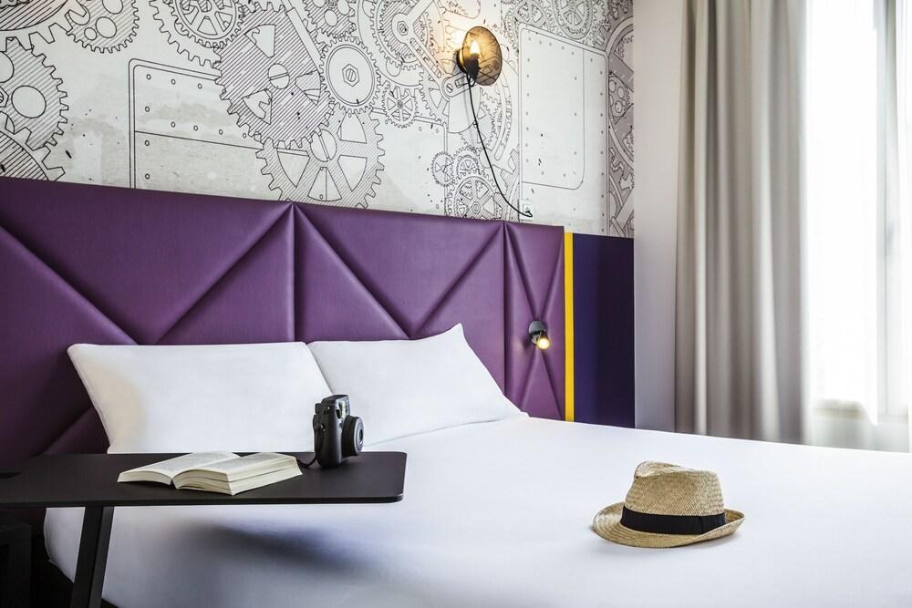 IBIS STYLES PARIS MAIRIE DE CLICHY photo 4