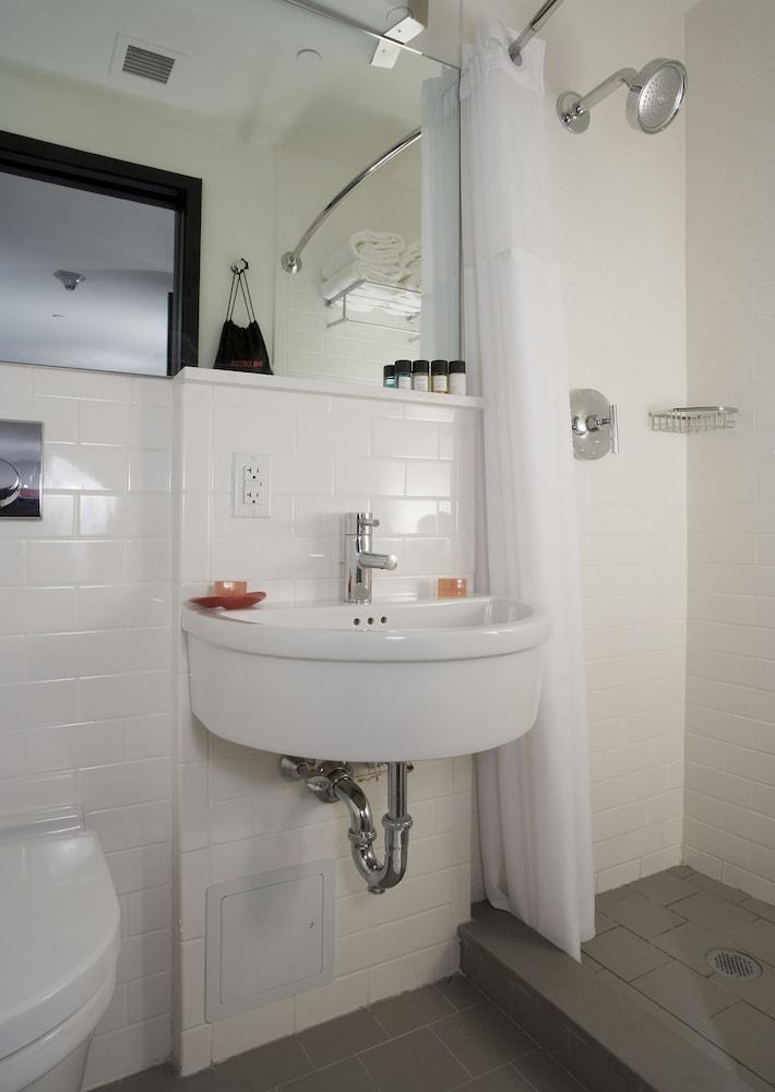 GEM HOTEL - CHELSEA, AN ASCEND HOTEL COLLECTION MEMBER photo 3