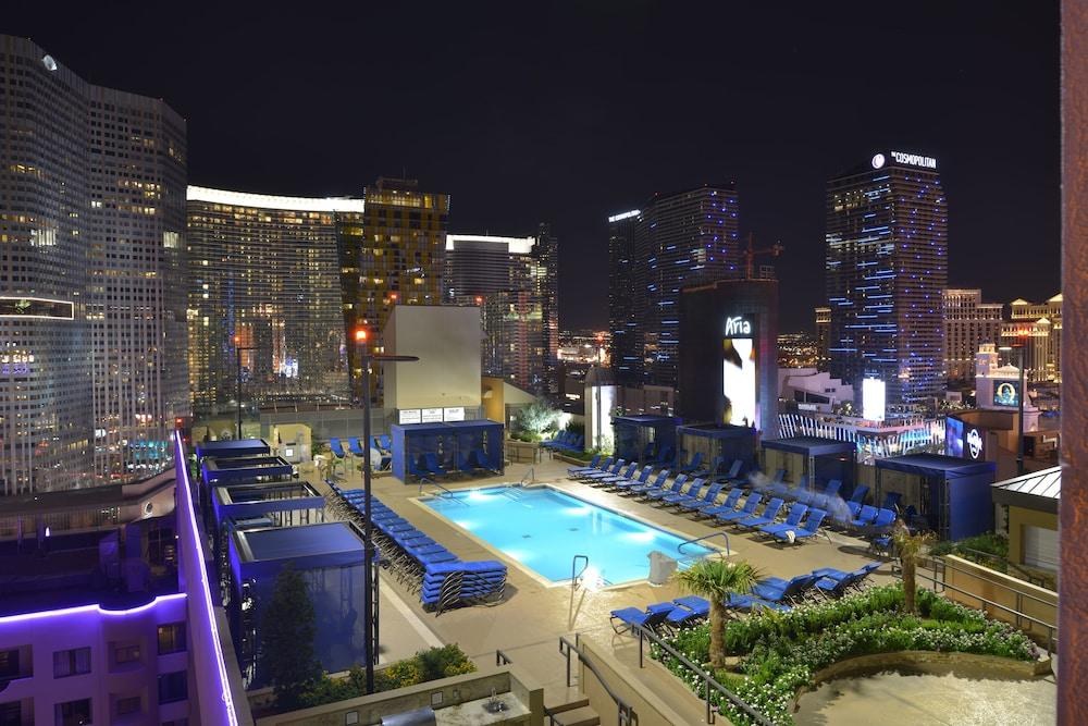 Hilton Vacation Club Polo Towers Las Vegas photo 2
