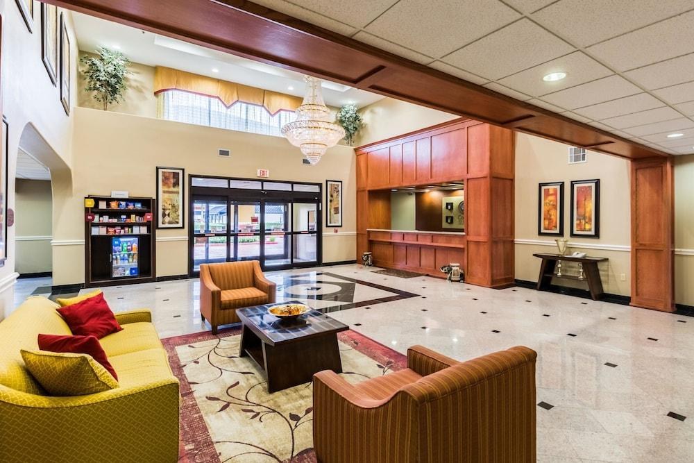 COMFORT SUITES WESTCHASE photo 3