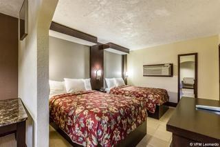 Rodeway Inn & Suites Medical Center photo 1