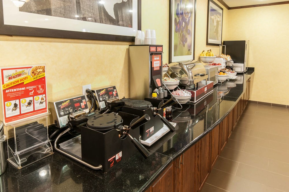 COMFORT SUITES HOBBY AIRPORT