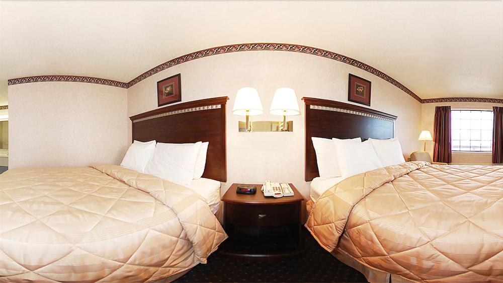 QUALITY INN NEAR MEDICAL CENTER photo 2