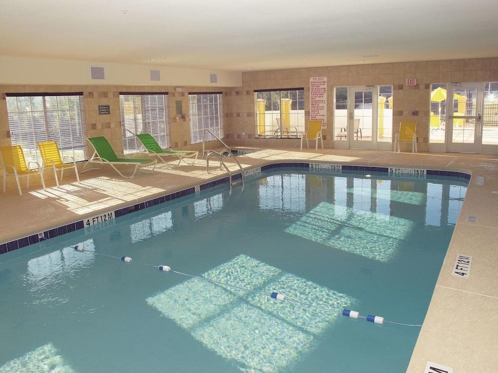 LA QUINTA INN & SUITES MACON WEST photo 3