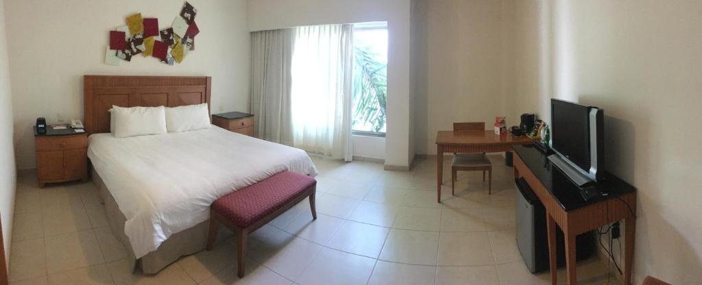 AMBIANCE SUITES HOTEL photo 4