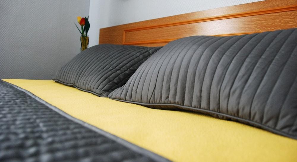COSY MONCEAU photo 4