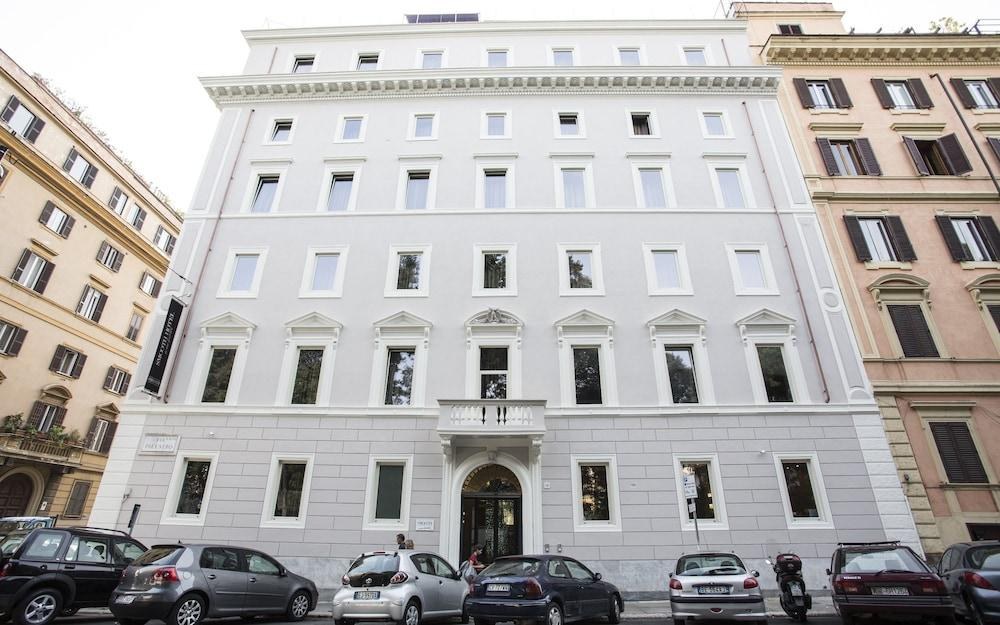 The Guardian Hotel photo 4