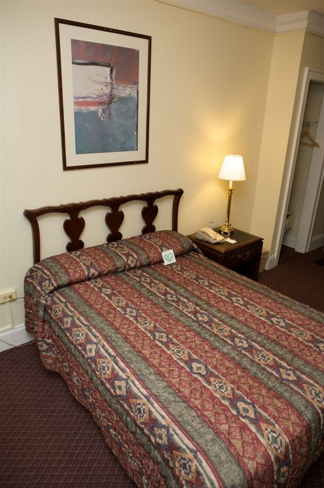 Travelodge by Wyndham Downtown Chicago