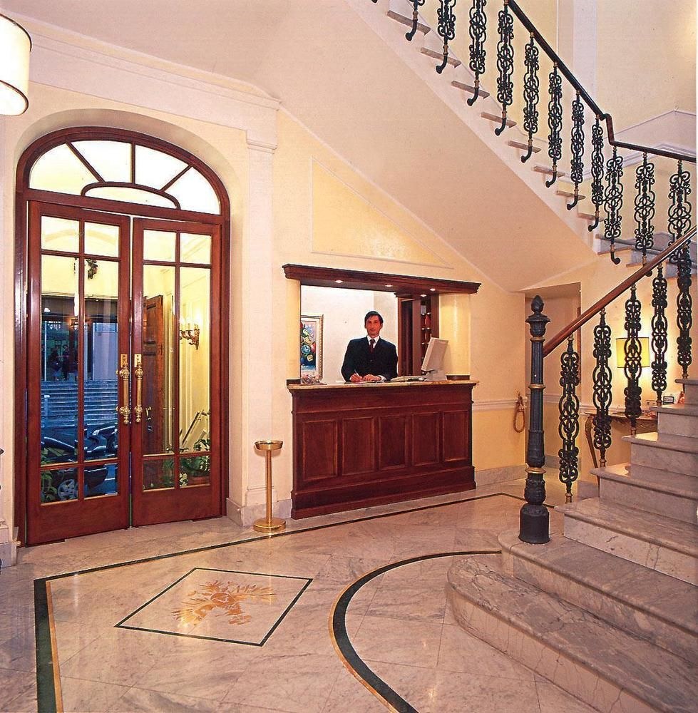 ASTORIA GARDEN HOTEL photo 1