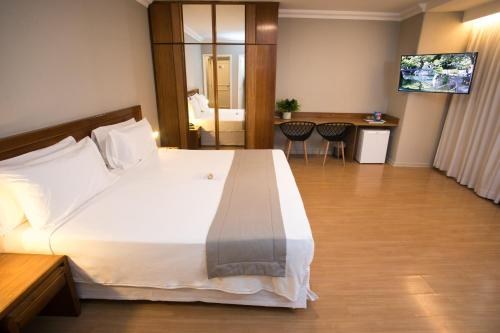 Regency Park Hotel photo 1