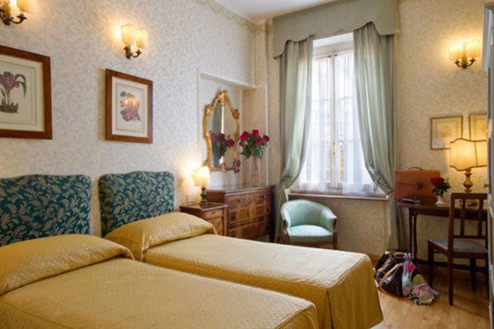 Hotel Hermitage photo 2