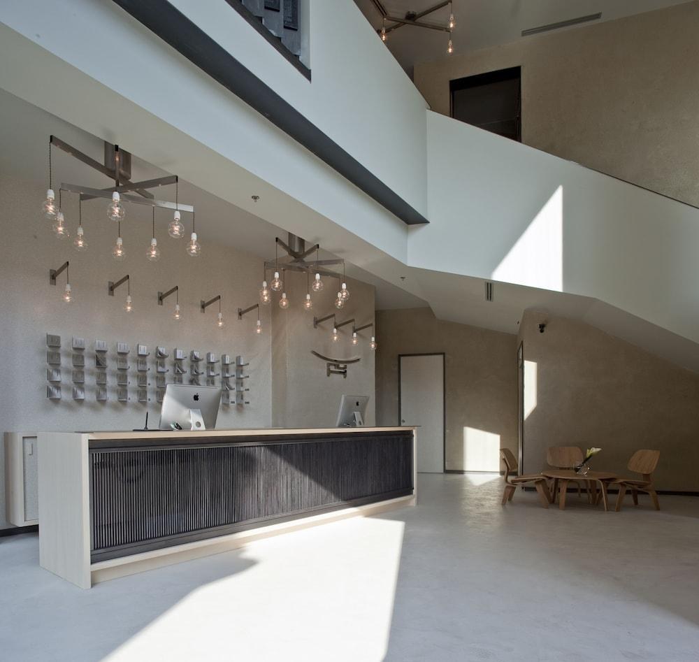 NU Hotel photo 2