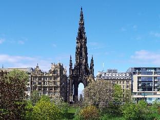 TRAVELODGE EDINBURGH CENTRAL QUEEN STREET HOTEL photo 2
