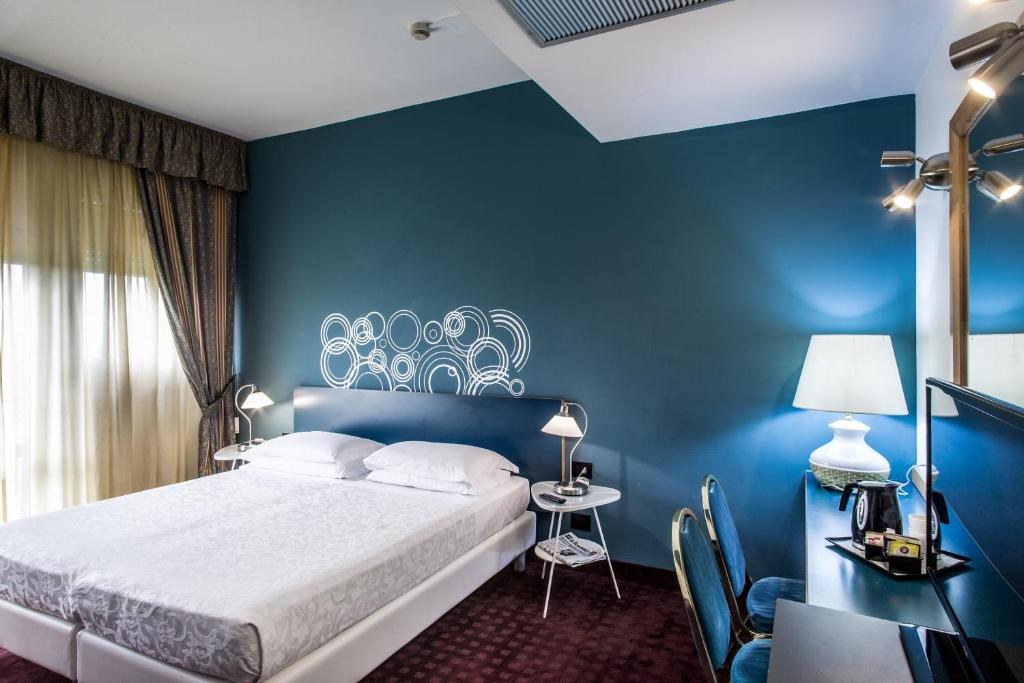 HOTEL MIRAGE photo 3