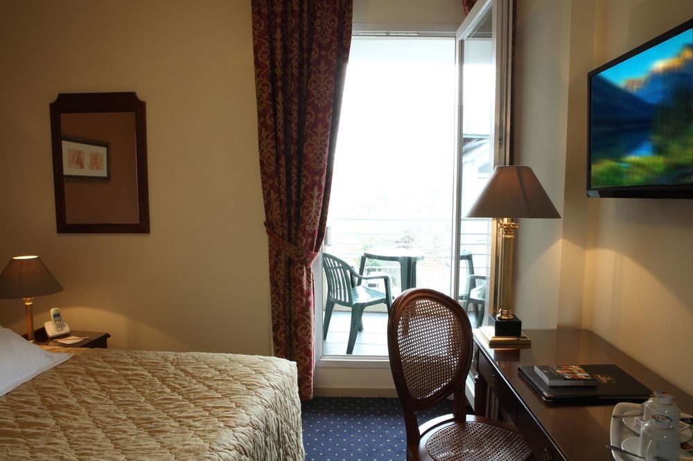 BEST WESTERN AMIRAL HOTEL