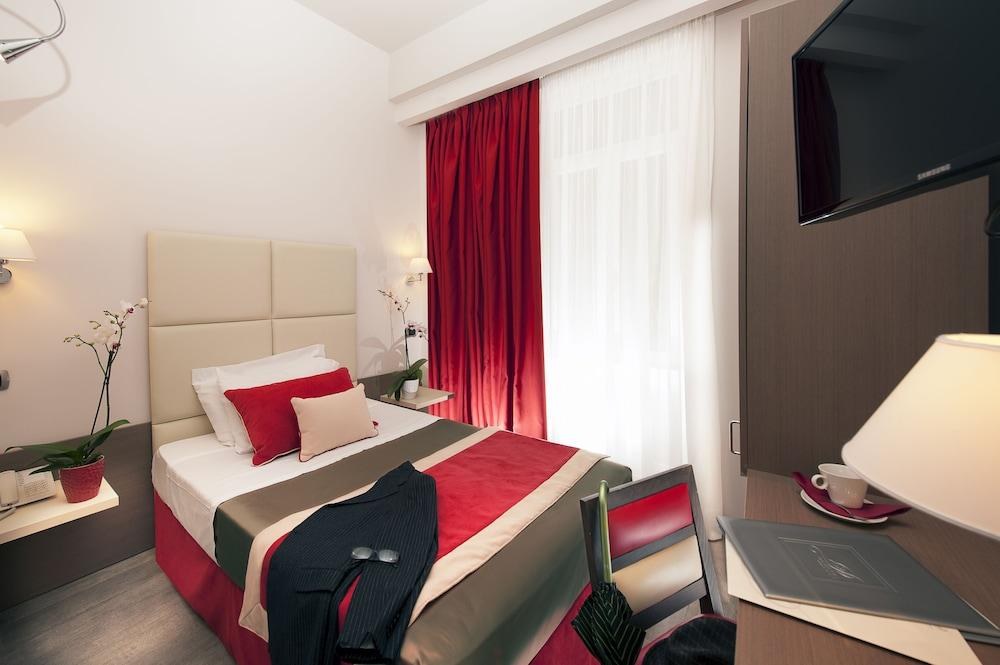 DEMETRA HOTEL photo 4