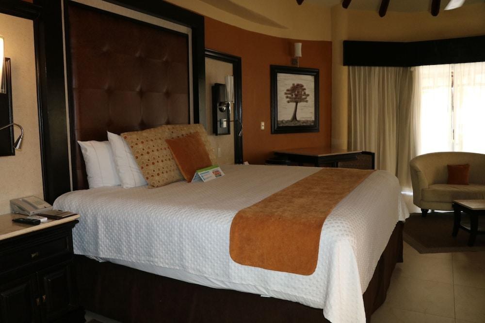 EL DORADO CASITAS ROYALE ALL INCLUSIVE RESORT & SPA - ADULTS ONLY photo 2
