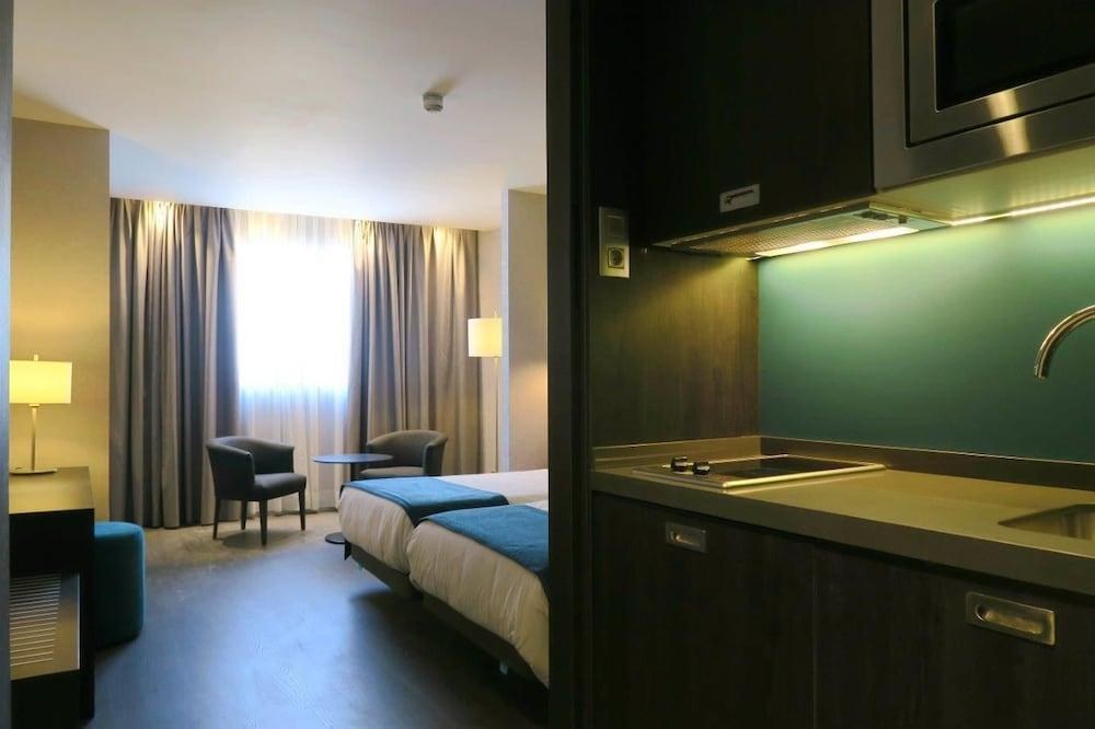 HG CITY SUITES BARCELONA