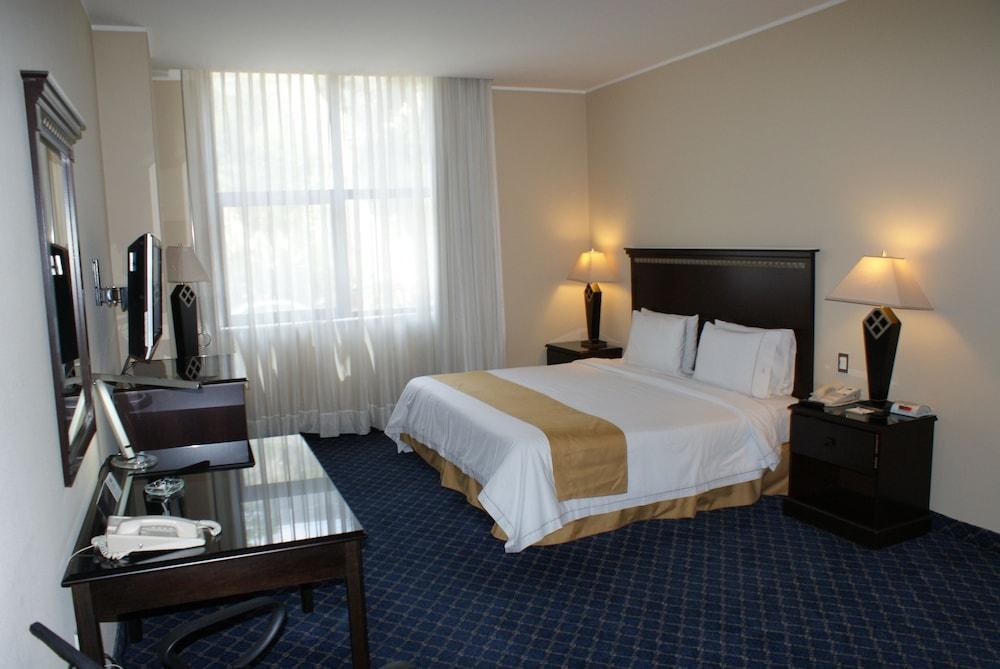HOLIDAY INN EXPRESS CD. DE MEXICO SANTA FE photo 3