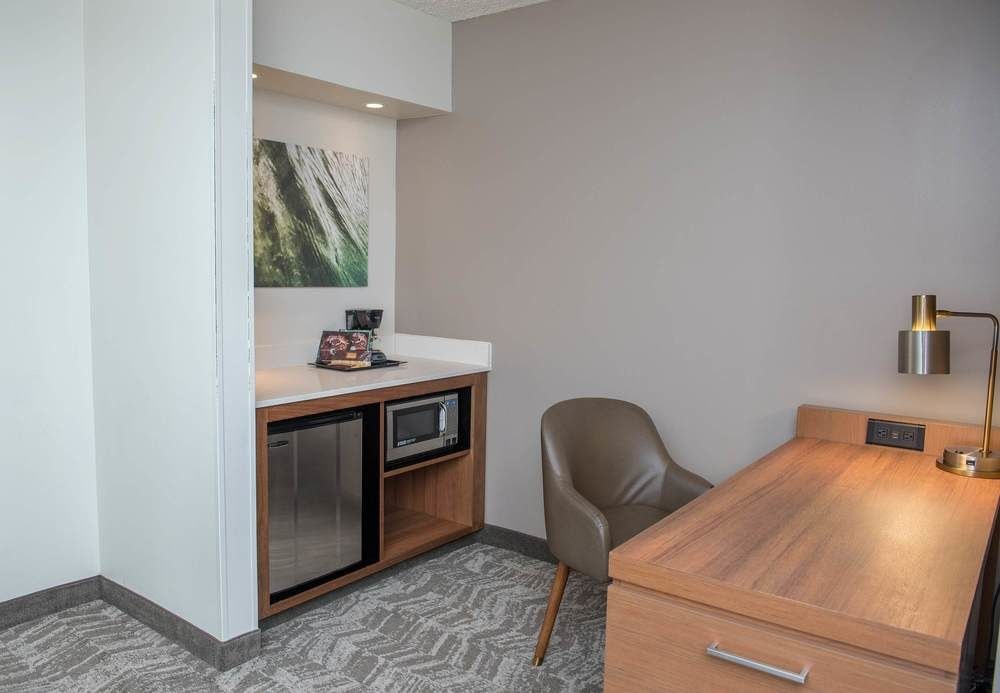SPRINGHILL SUITES MIAMI AIRPORT SOUTH photo 2