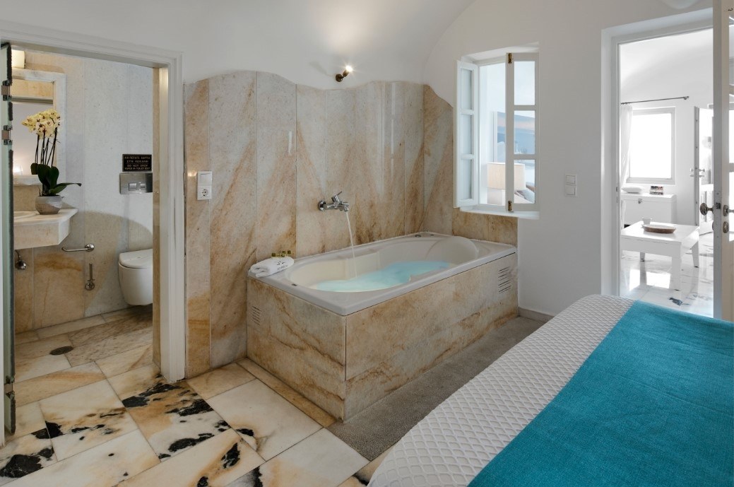 ILIOVASILEMA SUITES photo 4