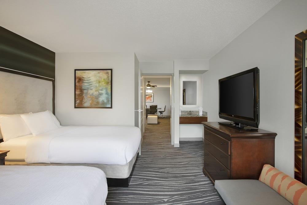 Embassy Suites by Hilton Orlando Airport photo 4