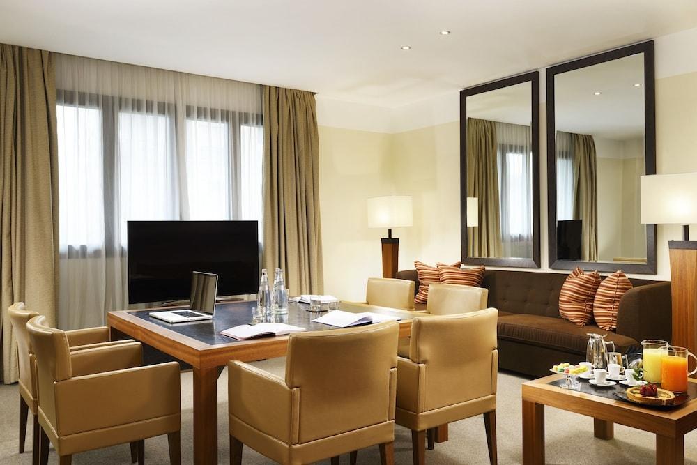 MILAN SUITE photo 3