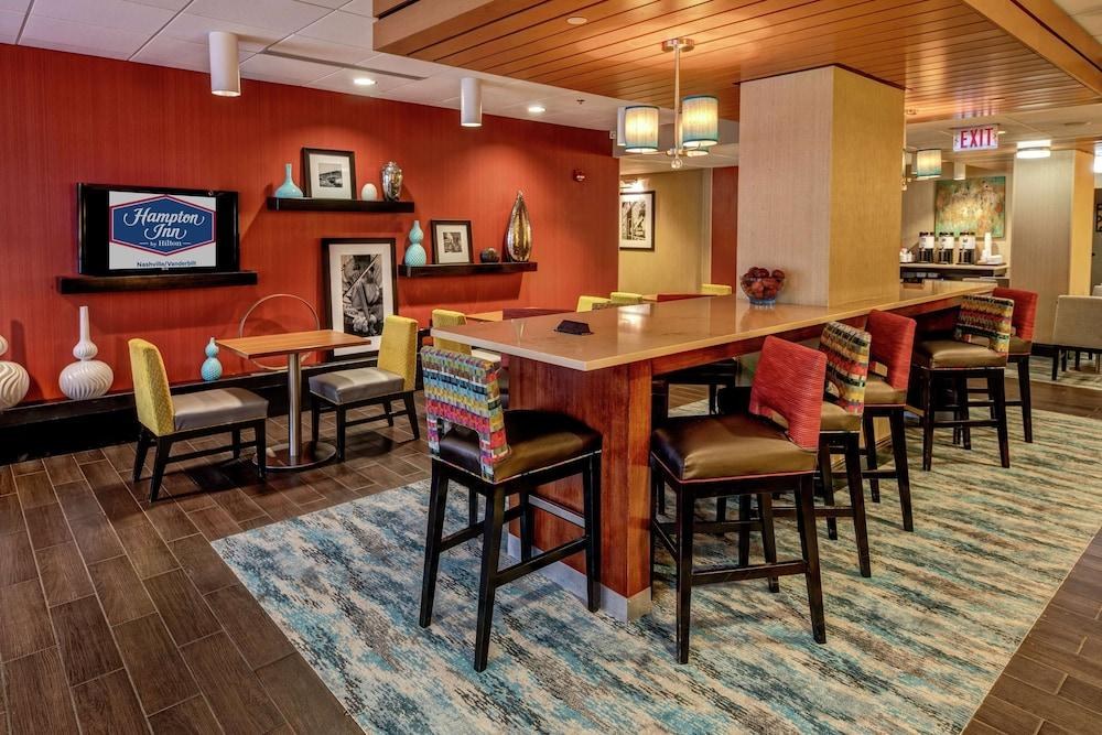 Hampton Inn Nashville/Vanderbilt photo 2