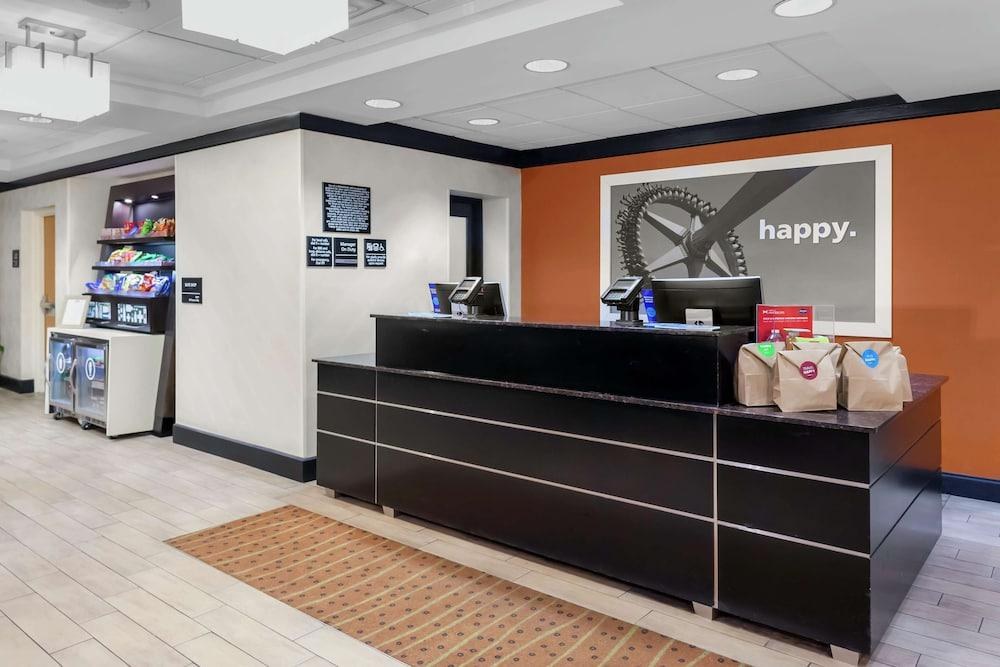 Hampton Inn Miami Dadeland photo 4