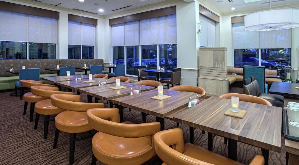 Hilton Garden Inn Huntsville/Space Center photo 3