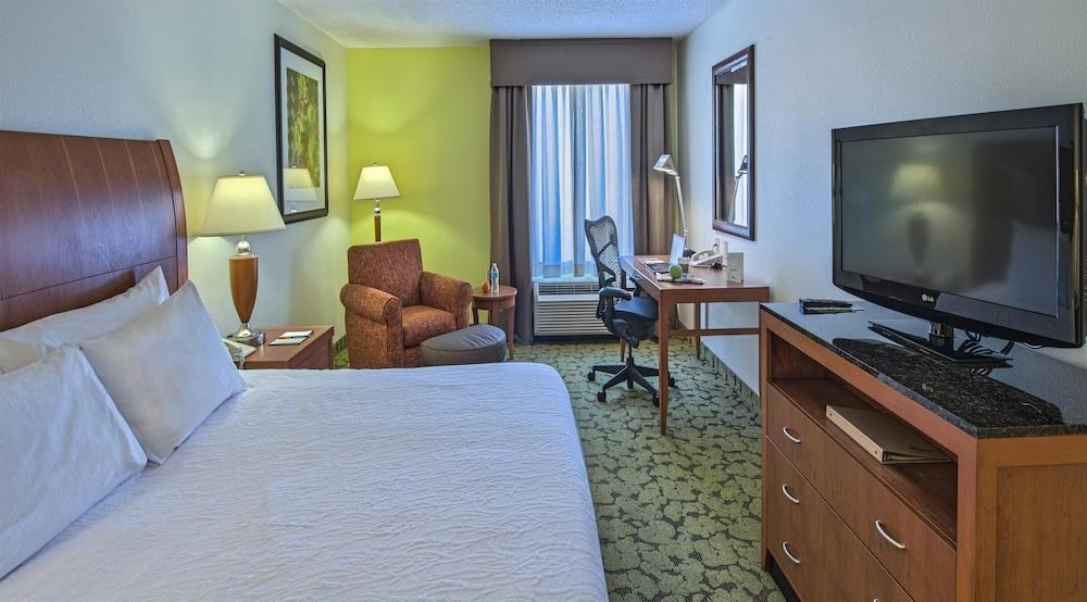 Hilton Garden Inn Huntsville/Space Center photo 4