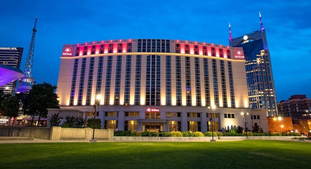 Hilton Nashville Downtown photo 2