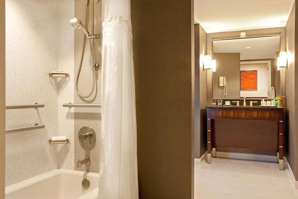Hilton Nashville Downtown photo 3
