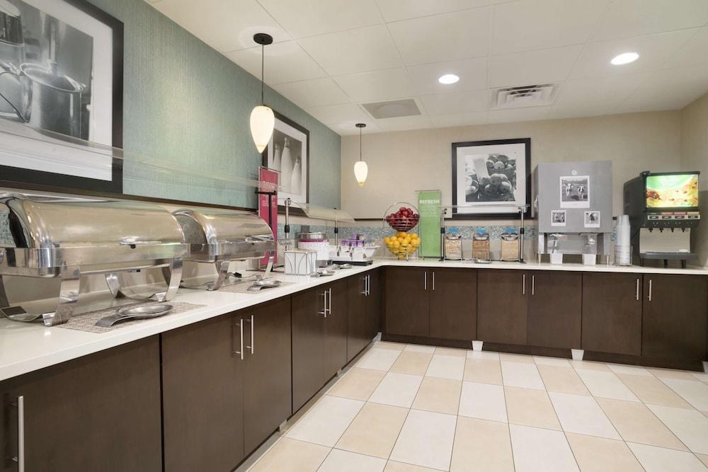 Hampton Inn Orlando International Drive/Convention Center photo 4
