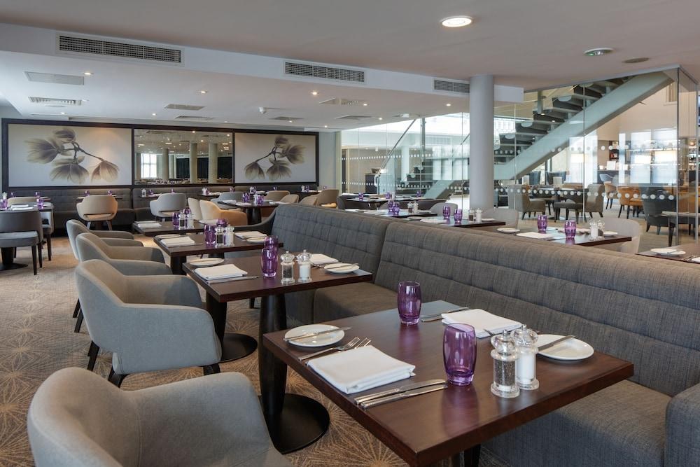 DoubleTree by Hilton London Heathrow Airport photo 3