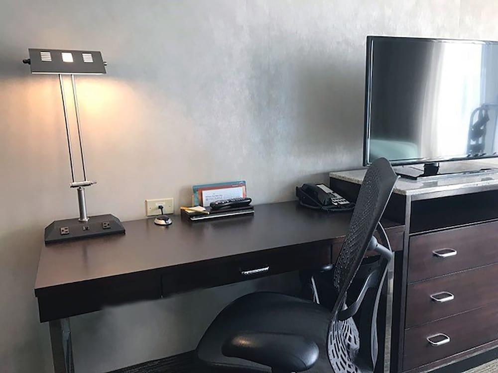 Hilton Garden Inn New York/West 35th Street photo 3